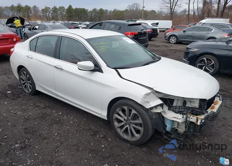 2015 Honda Accord Sport z USA, uszkodzony, nr VIN 1HGCR2F55FA255149